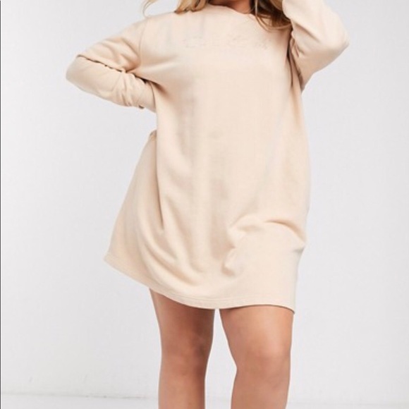 Nike Plus Sweater Dress - Picture 4 of 4